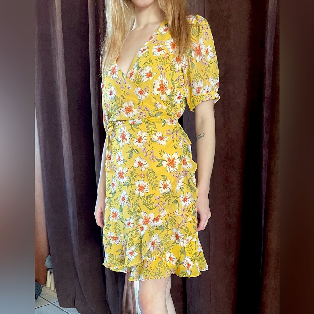 Idem Ditto yellow floral wrap dress